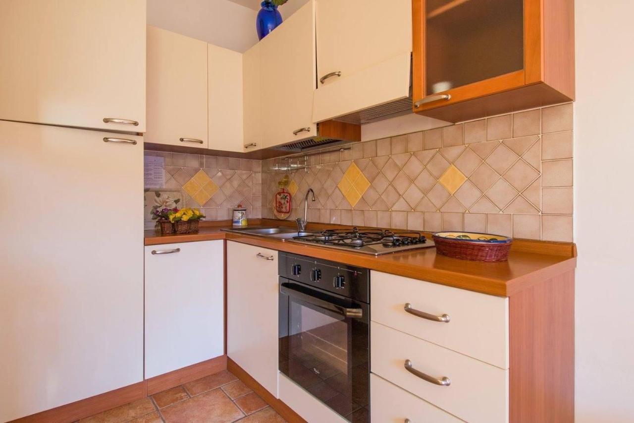 Glicine Apartman Vaccileddi Kültér fotó